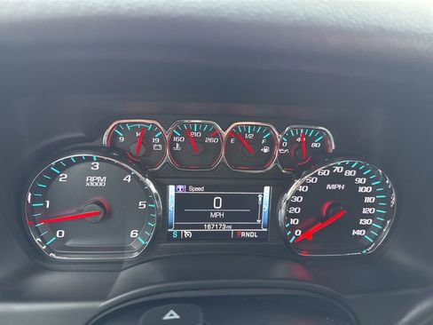 Used 2018 Chevrolet Tahoe LT image 15