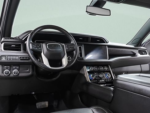 Used 2021 GMC Yukon Denali AWD/4WD image 26