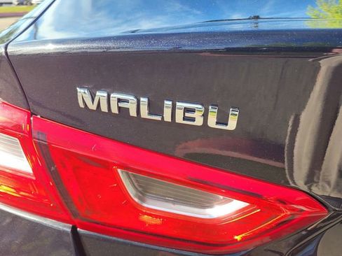 Used 2023 Chevrolet Malibu LT image 10