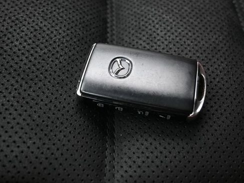 Certified 2024 MAZDA CX-5 Carbon Edition AWD/4WD image 25