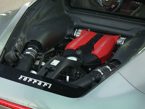 Used 2016 Ferrari 488 GTB image 25