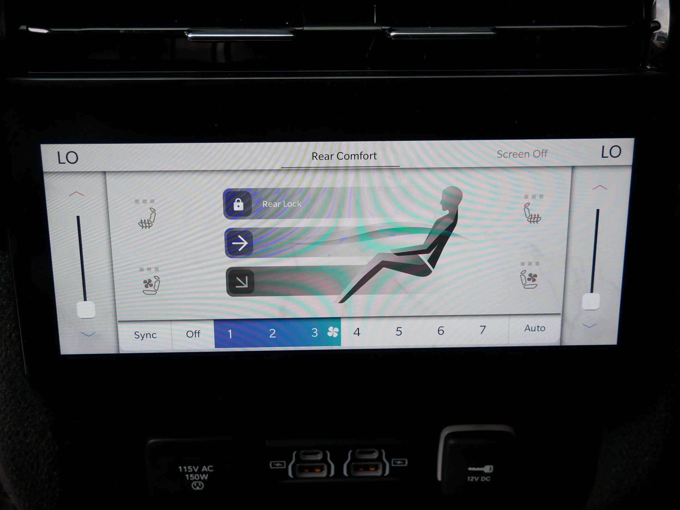 Used 2024 Jeep Grand Wagoneer L Series III w/ Rear Seat Video Group 1 AWD/4WD image 13