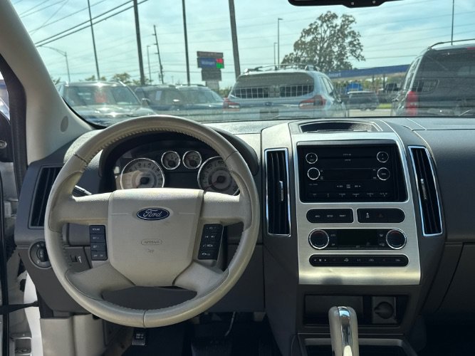 Used 2010 Ford Edge Limited FWD image 14