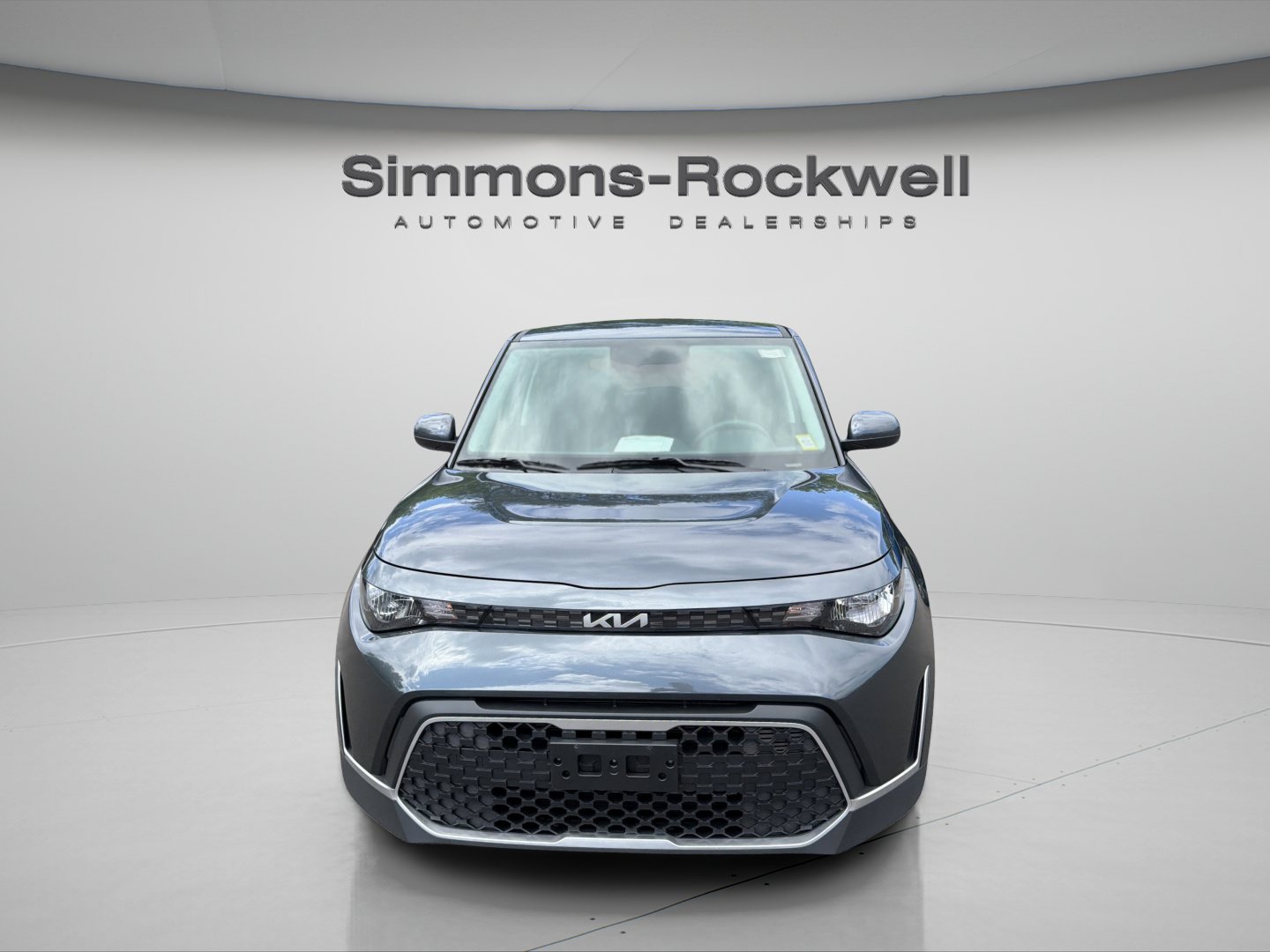 Used 2025 Kia Soul LX w/ LX Technology Package FWD image 8
