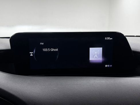 Used 2022 MAZDA MAZDA3 s image 19