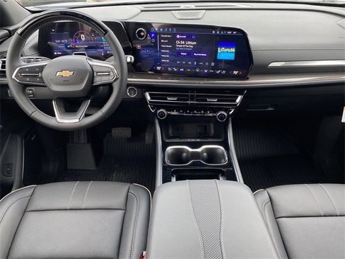 New 2026 Chevrolet Traverse High Country w/ LPO, Floor Liner Package image 14