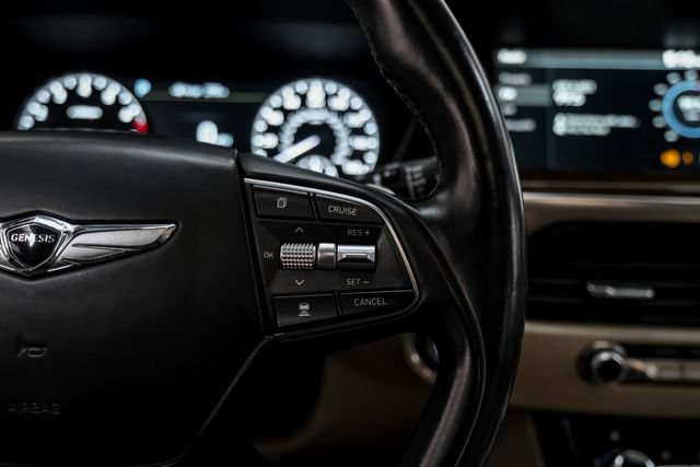 Used 2017 Genesis G90 3.3T Premium RWD image 19