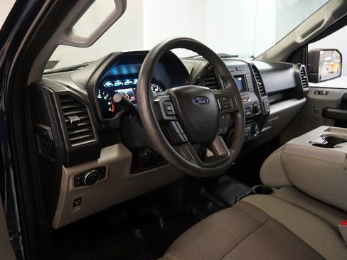 Used 2017 Ford F150 XL w/ Equipment Group 101A Mid image 6