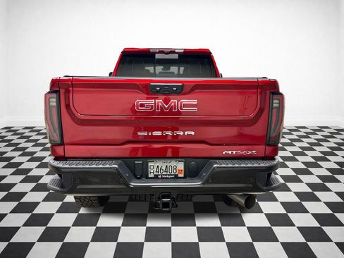 Certified 2025 GMC Sierra 2500 AT4X image 8