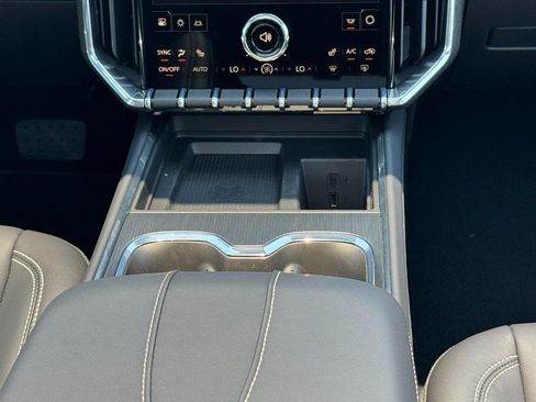 New 2026 GMC Acadia Elevation w/ Black Edition AWD/4WD image 29
