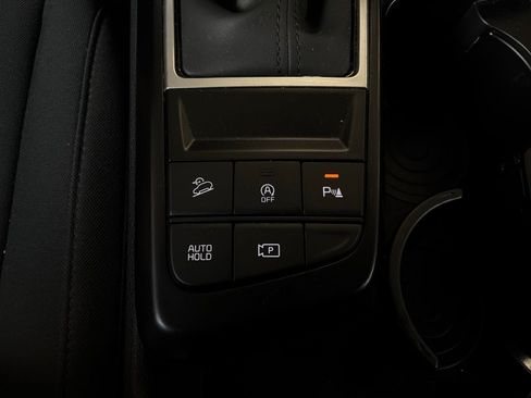 Used 2026 Kia Sportage LX FWD image 21