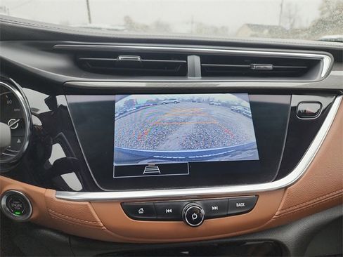Used 2021 Buick Encore GX Essence w/ Experience Buick Package image 27