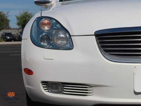 Used 2004 Lexus SC 430 Convertible image 35