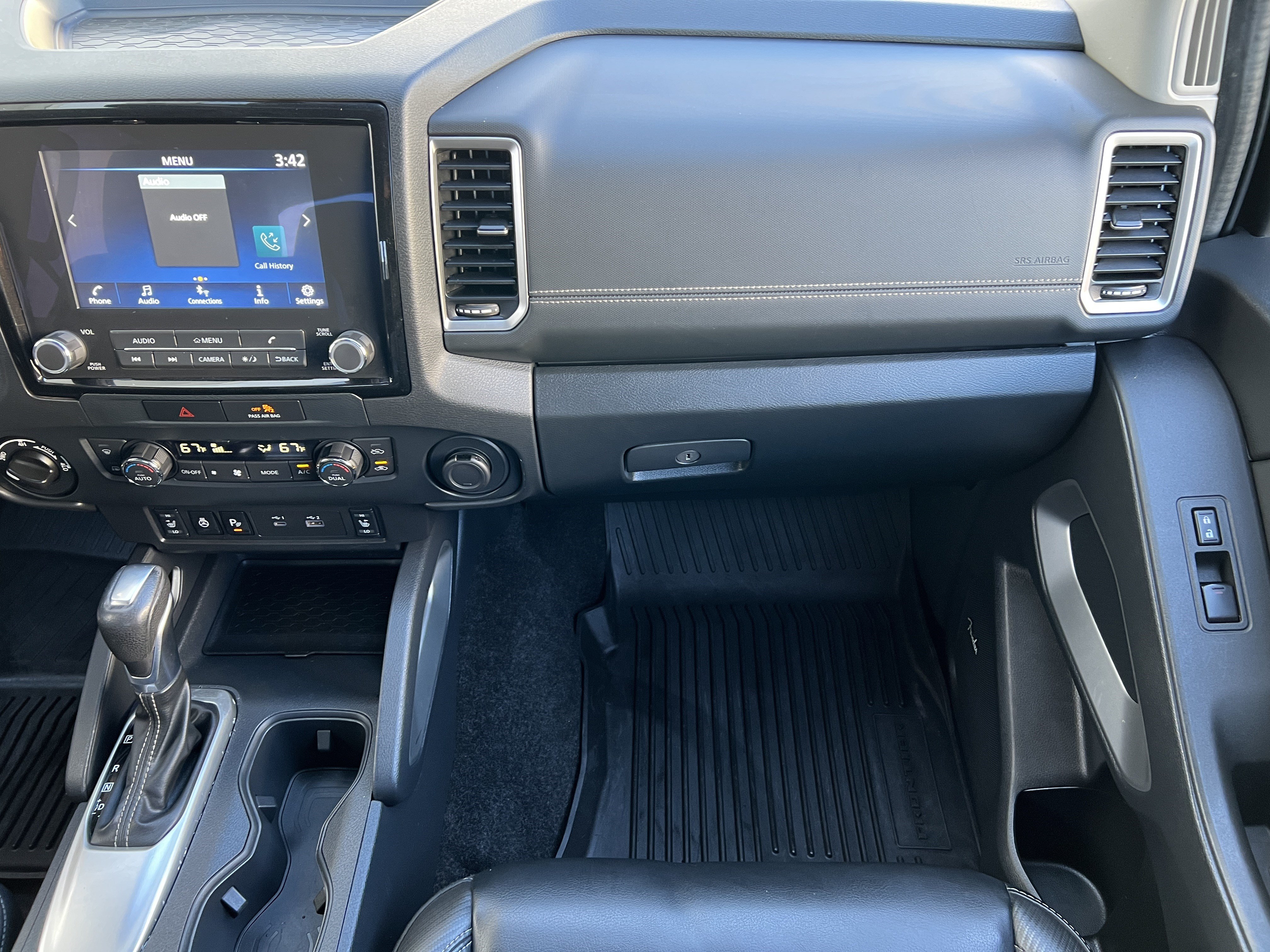 Used 2022 Nissan Frontier SV w/ SV Premium Package AWD/4WD image 31