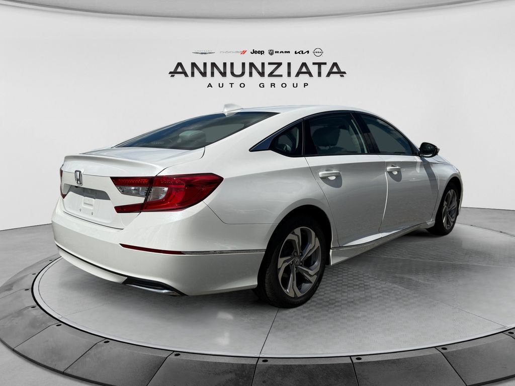 Used 2018 Honda Accord EX image 5