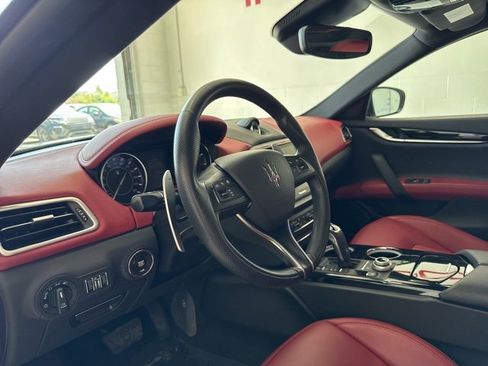 Used 2022 Maserati Ghibli Modena Q4 image 19