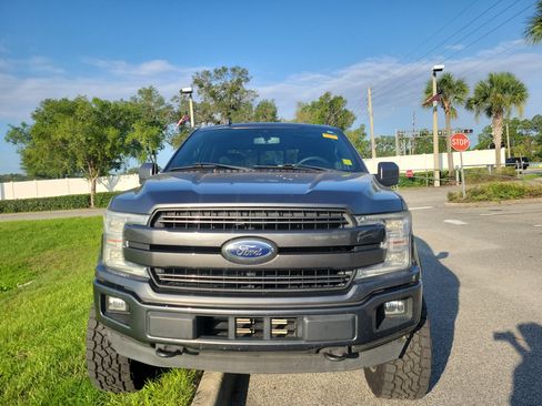 Used 2018 Ford F150 Lariat w/ Equipment Group 502A Luxury AWD/4WD image 2