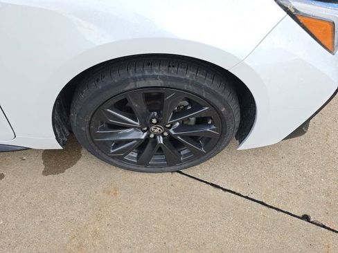 Used 2024 Toyota Corolla SE image 36