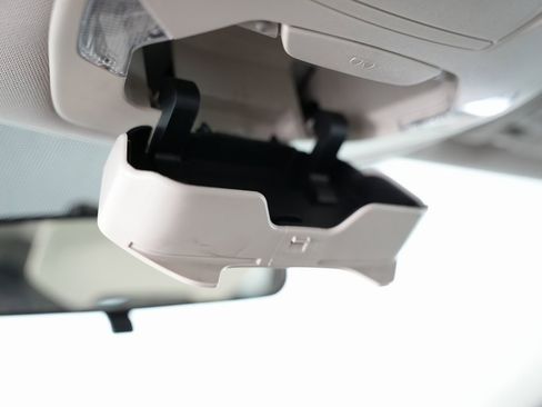 Used 2018 Ford Escape SE image 49