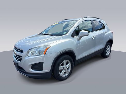Used 2016 Chevrolet Trax LT w/ LT Convenience Package AWD/4WD image 7