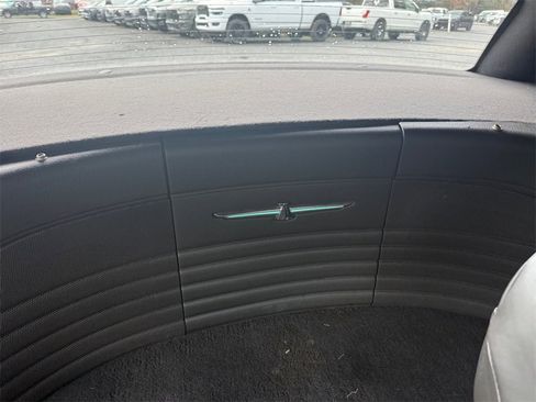 Used 2002 Ford Thunderbird image 30