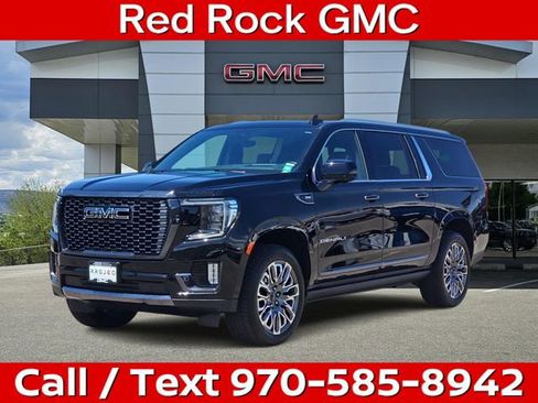 Used 2023 GMC Yukon XL Denali Ultimate AWD/4WD image 1