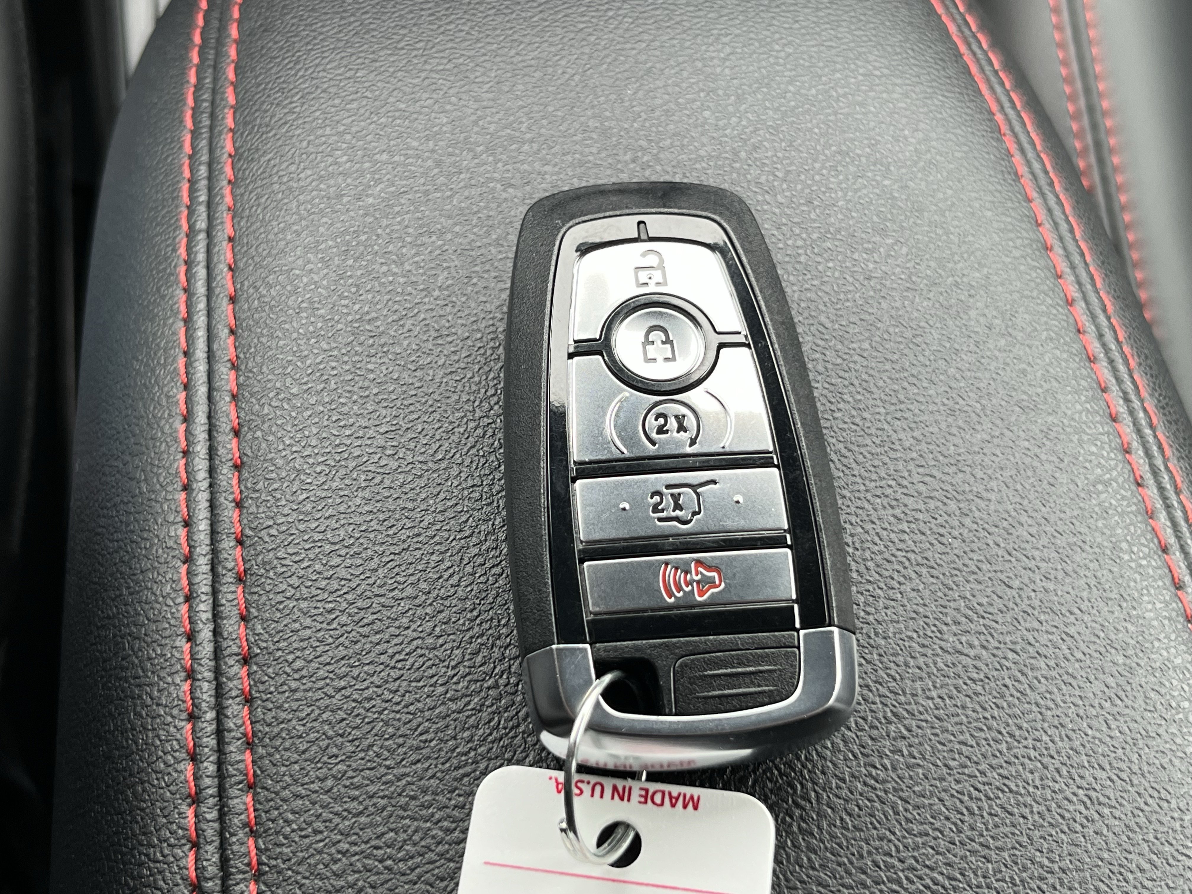 Used 2025 Ford Escape ST-Line Select w/ Tech Pack #2 AWD/4WD image 37