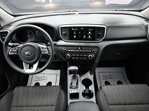 Used 2022 Kia Sportage LX AWD/4WD image 16