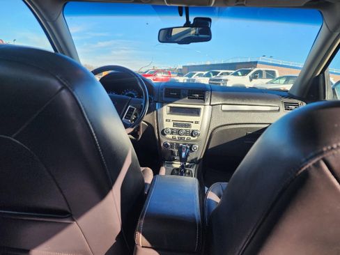 Used 2011 Ford Fusion SEL w/ 302A Rapid Spec Order Code image 15