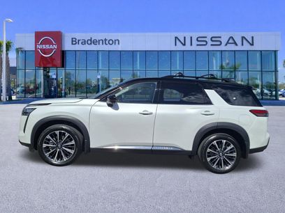 New 2026 Nissan Pathfinder Platinum
