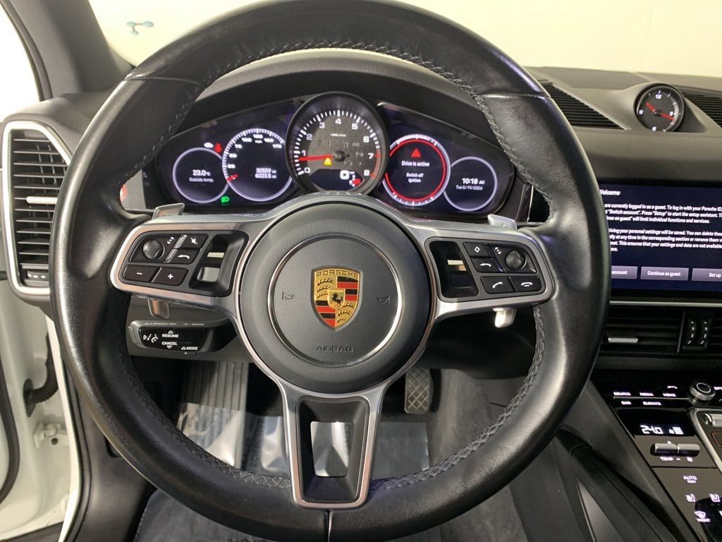 Used 2022 Porsche Cayenne AWD/4WD image 20