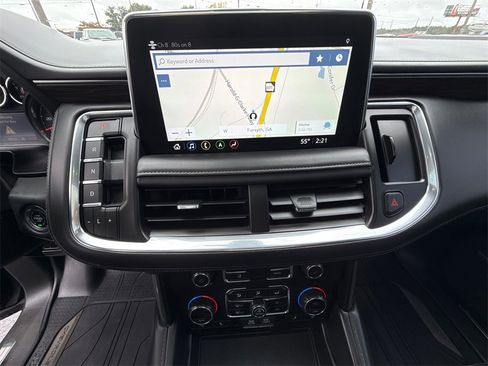 Used 2021 Chevrolet Tahoe Z71 w/ Rear Media and Nav Package image 32