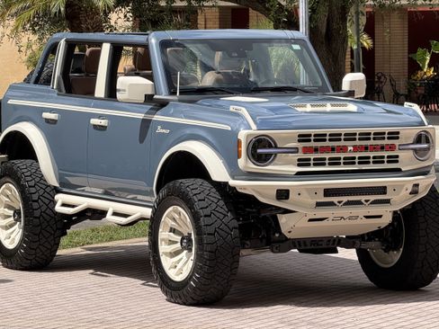 Used 2025 Ford Bronco Outer Banks AWD/4WD image 38