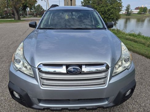 Used 2013 Subaru Outback 2.5i AWD/4WD image 3