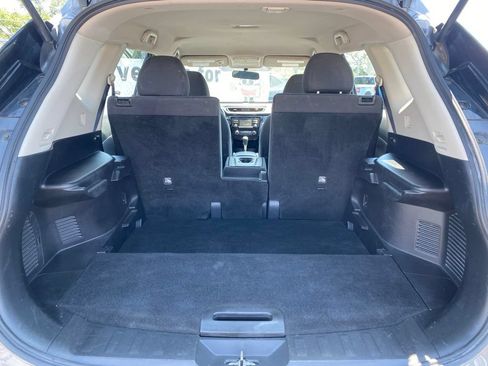Used 2016 Nissan Rogue S AWD/4WD image 5