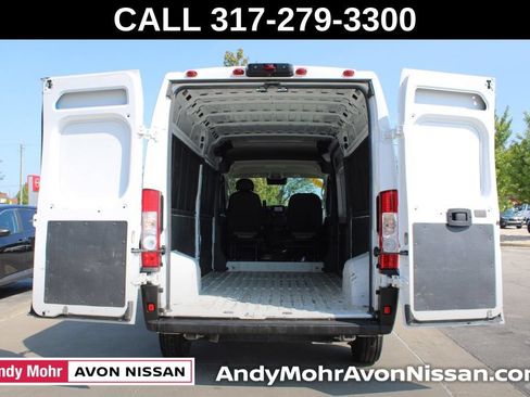 Used 2023 RAM ProMaster 2500 FWD image 9
