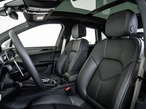 New 2026 Porsche Macan S AWD/4WD image 5