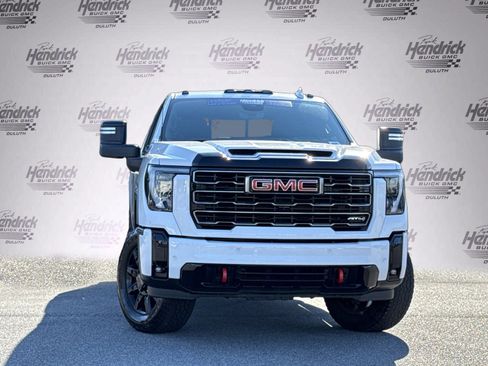 Used 2025 GMC Sierra 2500 AT4 w/ AT4 Premium Plus Package AWD/4WD image 2
