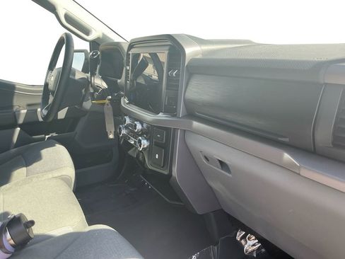 Used 2025 Ford F150 XLT w/ Equipment Group 301A Standard image 17