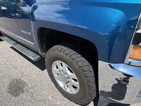 Used 2015 Chevrolet Silverado 2500 LTZ w/ Duramax Plus Package AWD/4WD image 10