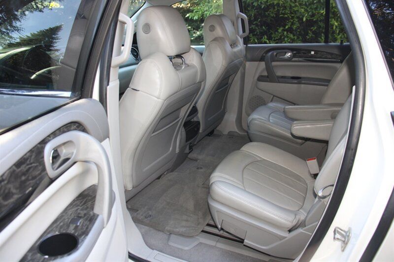 Used 2014 Buick Enclave Leather AWD/4WD image 15