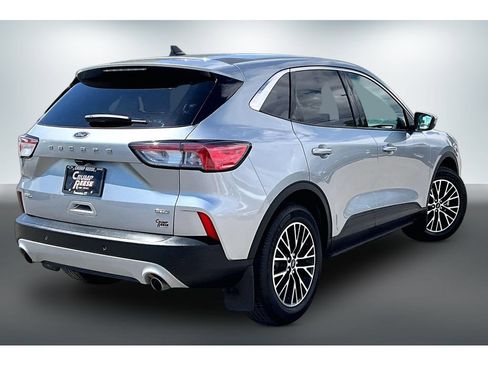 Used 2022 Ford Escape SEL FWD image 6