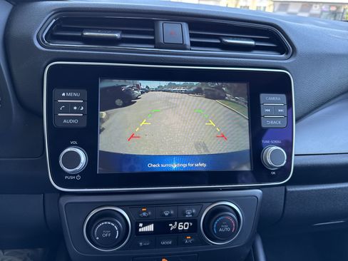 Certified 2025 Nissan Leaf S FWD image 19
