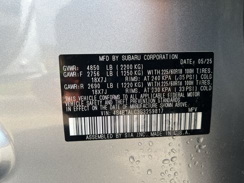 Certified 2025 Subaru Outback Onyx Edition AWD/4WD image 32