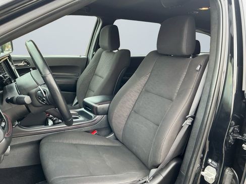 Used 2023 Dodge Durango GT image 9