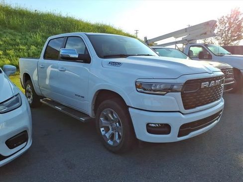 Used 2025 RAM 1500 Big Horn AWD/4WD image 11