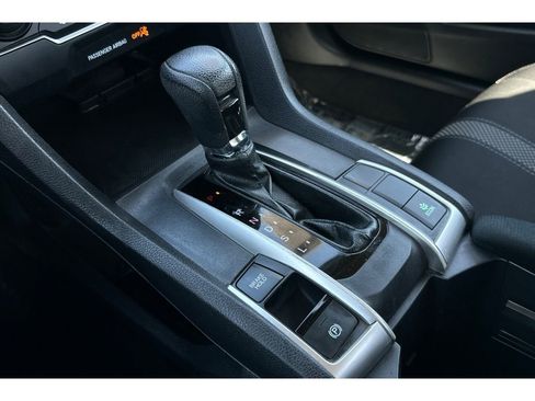 Used 2020 Honda Civic LX image 32