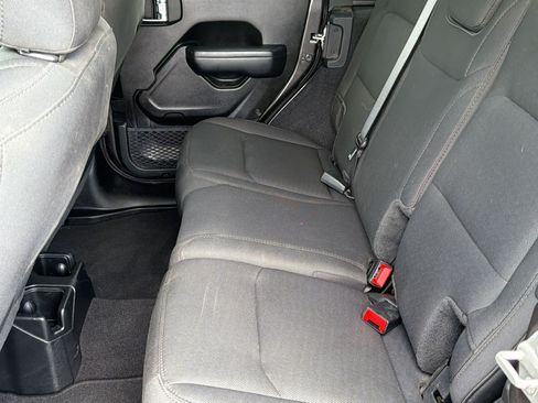 Used 2021 Jeep Wrangler Unlimited Sport AWD/4WD image 23