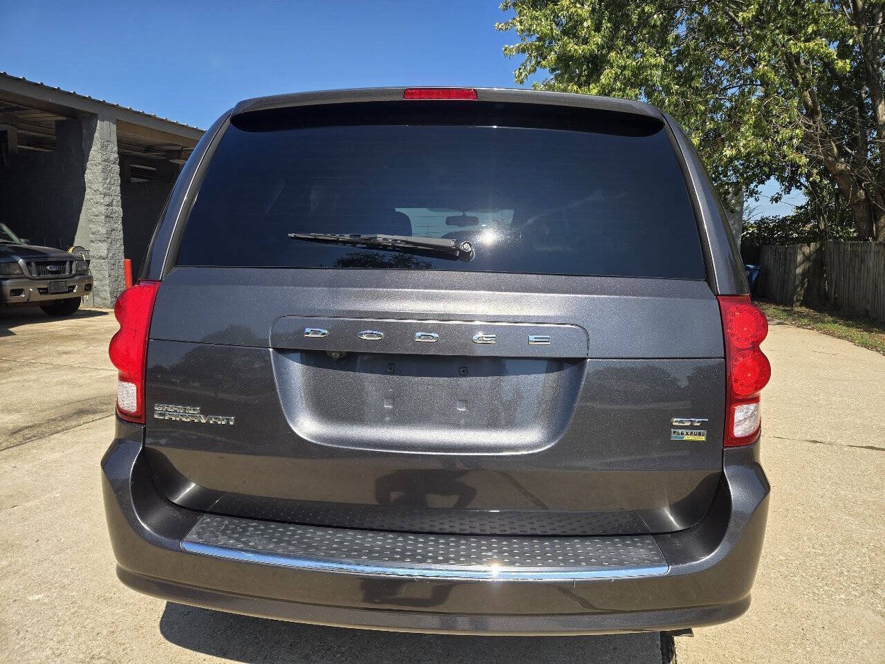 Used 2017 Dodge Grand Caravan GT FWD image 6