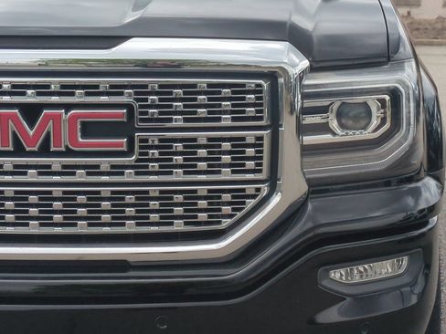 Used 2018 GMC Sierra 1500 Denali w/ Denali Ultimate Package AWD/4WD image 49